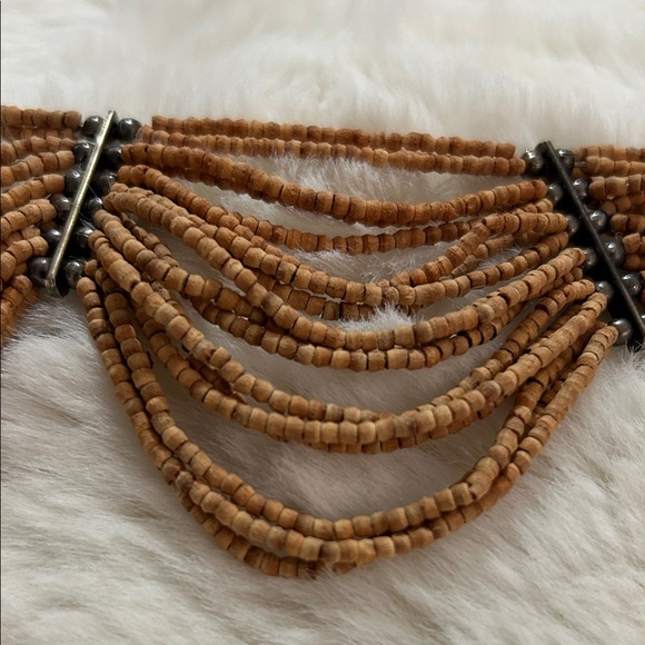 Vintage Beaded Wood Elegant Brown Choker Necklace - Picture 7 of 16